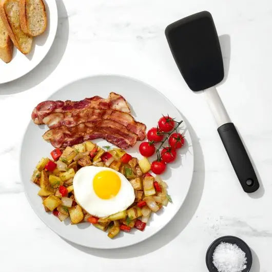 Oxo Small Silicone Turner